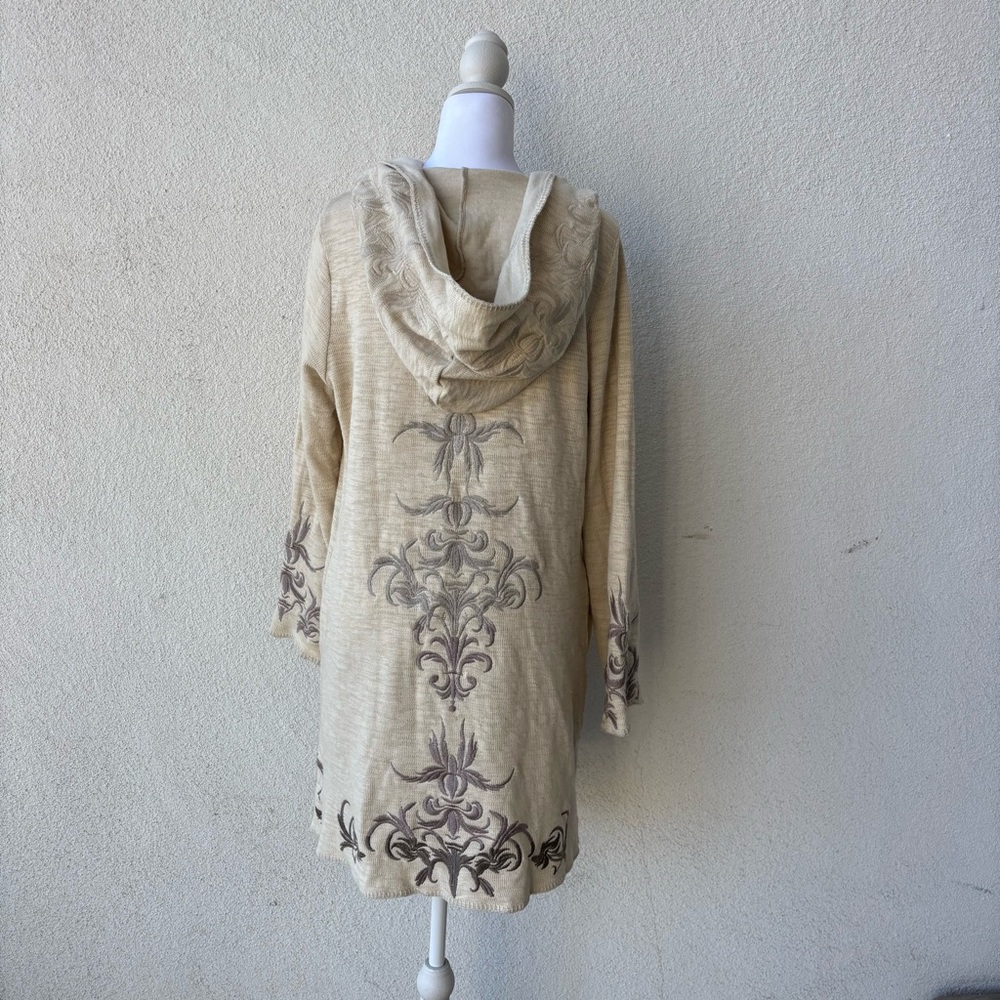Paparazzi Cream Hooded Cardigan with Floral Embroidery Size XL